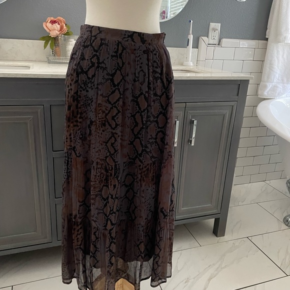 Ba&Sh Origin skirt - Picture 6 of 8